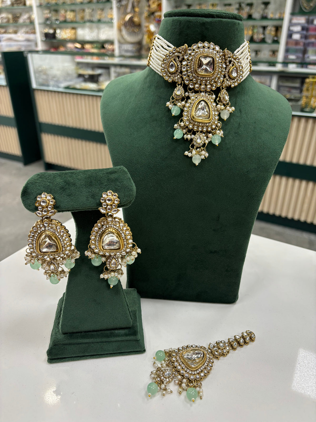 Kundan Set